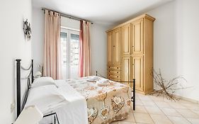 Florence Quiet And Cozy Apartment With Balcony
